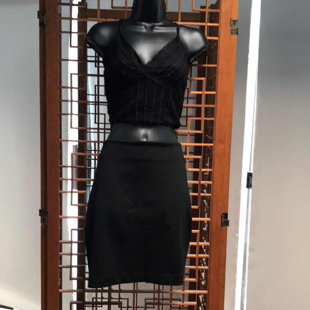 NY & Company size 12 black, stretch, mini skirt